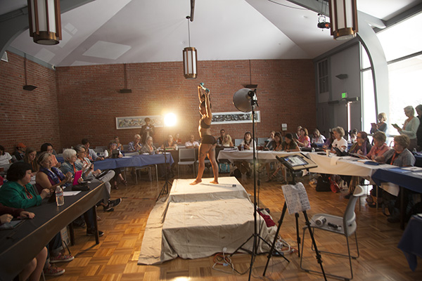 live model drawing class